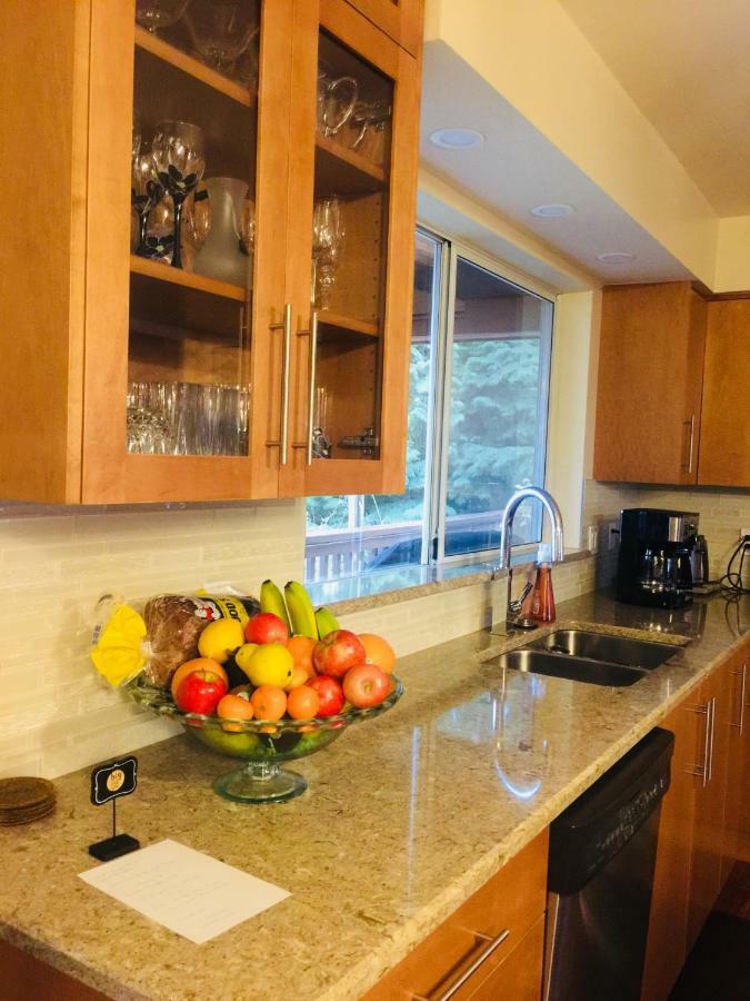 Garden Bridge House Villa Sechelt Exterior foto